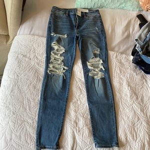 New size 10 long American eagle skinny jeans